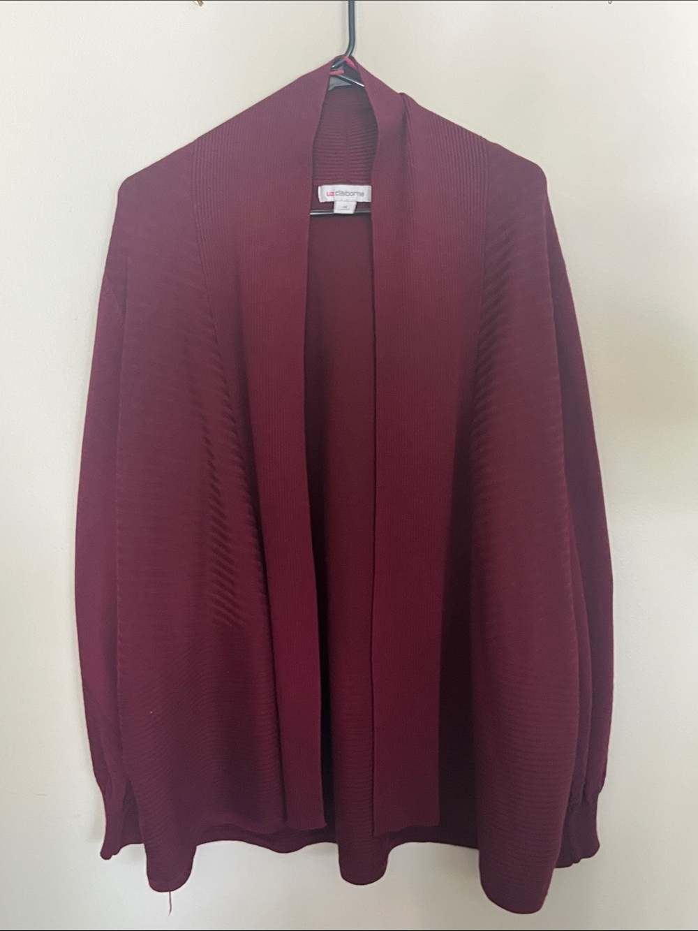 Liz Claiborne Ribbed Open Cardigan in Burgundy